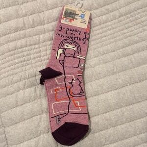 Blue Q Introverting Pink Crew Socks